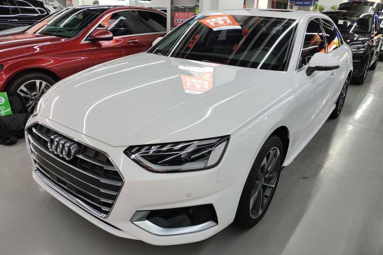 奥迪A4L 2020款 40 TFSI 时尚致雅型车身外观1