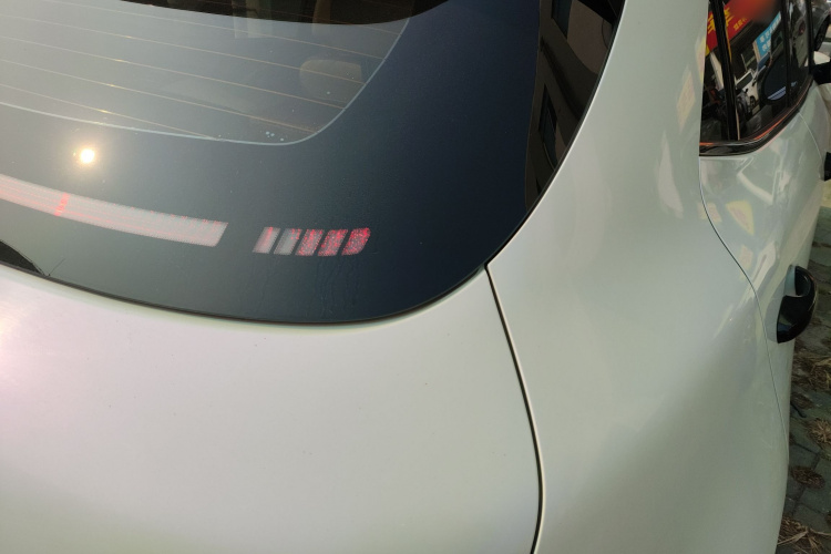 欧拉好猫 2021款 400km标准续航 维纳斯版 三元锂车身外观6006