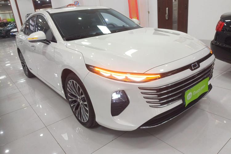 奔腾B70 2024款 龙腾版 1.5T 领创型车身外观3