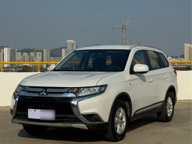 三菱 欧蓝德 2016款 2.0L 两驱风尚版 5座