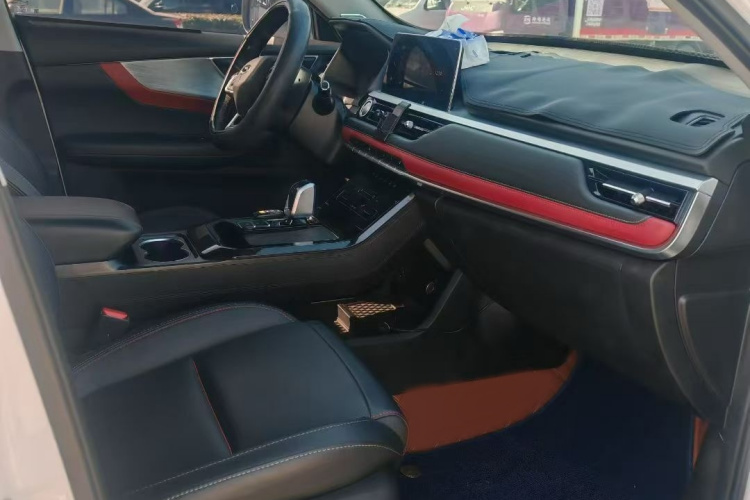 奇瑞 瑞虎7 2022款 超能版 1.6T DCT超能勇士中控内饰7002