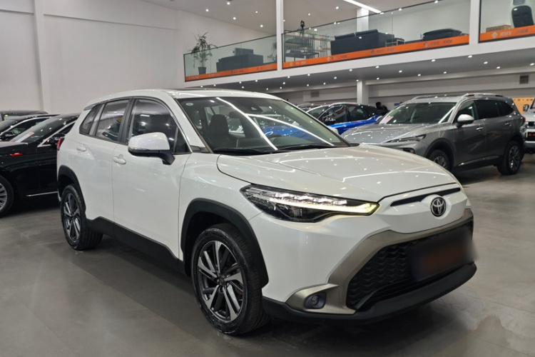 丰田 锋兰达 2022款 2.0L CVT豪华PLUS版车身外观6003