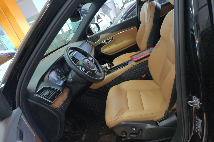 沃尔沃XC90 2018款 T6 智雅版 7座局部细节19
