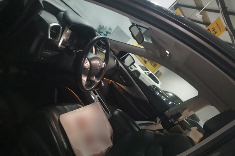 日产 楼兰 2019款 2.5L XL 两驱智联豪华版 国VI中控内饰19