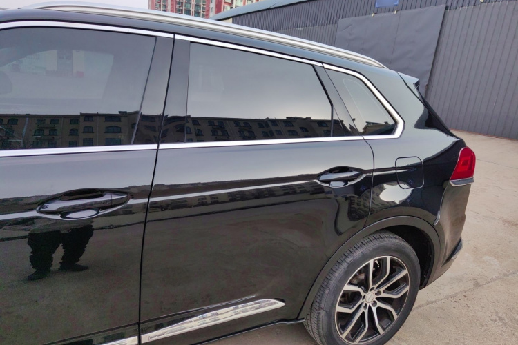 众泰 大迈X7 2018款 2.0T 自动豪华型车身外观6008