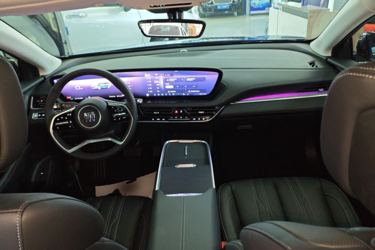 别克 君越 2026款 白金艾维亚版中控内饰7002