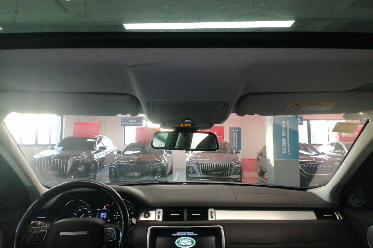 路虎 揽胜极光 2018款 240PS SE DYNAMIC 智锐版局部细节22