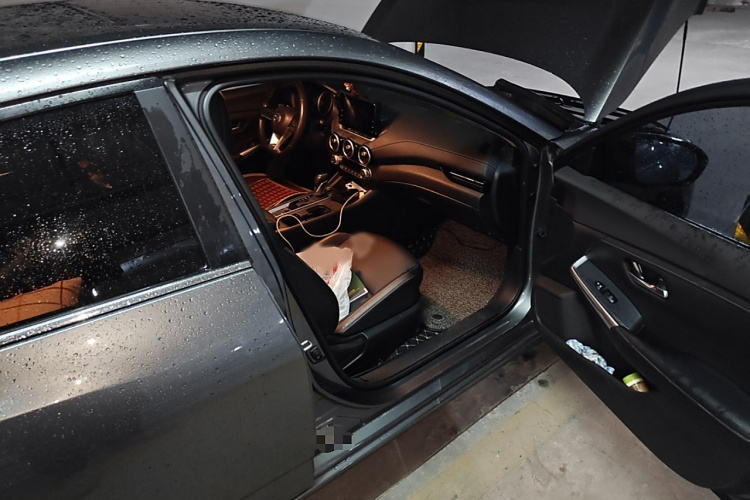 日产 轩逸 2022款 1.6L XL CVT智享版局部细节9005