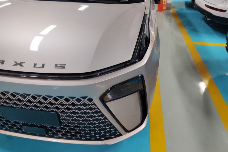 上汽大通MAXUS 大通G70 2024款 2.0T 自动旗舰版 7座局部细节36