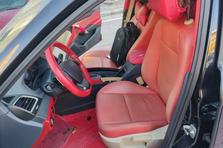 北京汽车 绅宝CC 2015款 1.8T 自动舒适版中控内饰19