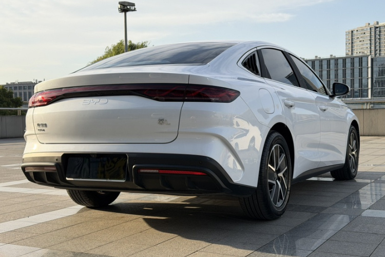 比亚迪 秦L 2024款 DM-i 80KM领先型车身外观6002