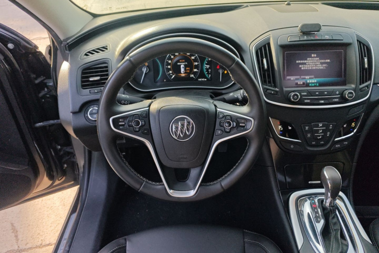 别克 君威 2015款 1.6T 精英技术型局部细节13