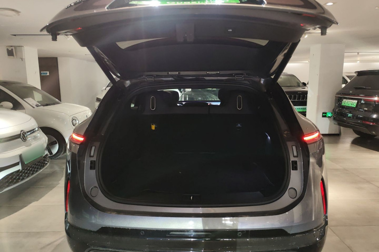 阿维塔07 2024款 Max纯电版机舱底盘23