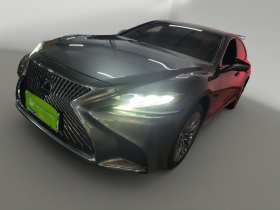 雷克萨斯LS 2018款 500h 行政版 国V