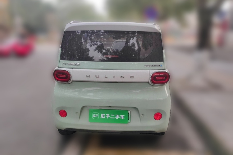 五菱汽车 宏光MINIEV 2024款 第三代 215km 进阶版车身外观6