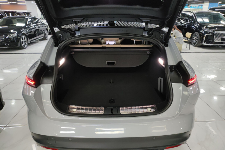 蔚来ET5T 2023款 75kWh Touring机舱底盘23