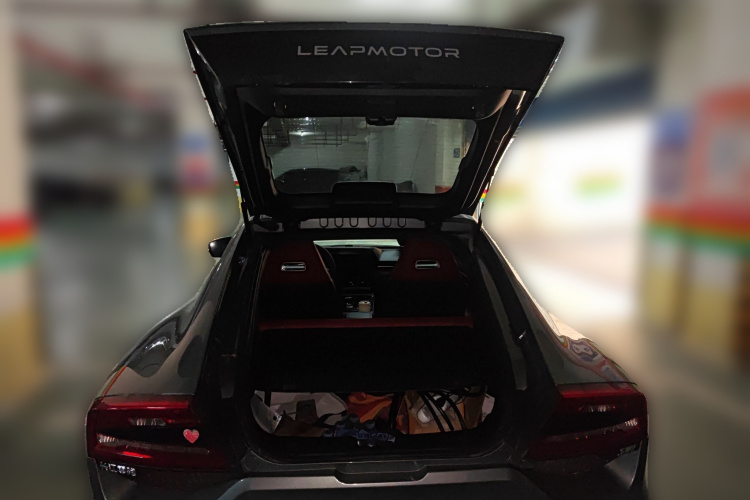 零跑汽车 零跑S01 2019款 380 Pro中控内饰23