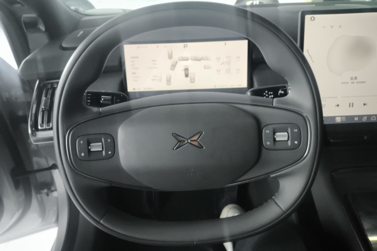 小鹏P7+ 2025款 超长续航 Max 旗舰版中控内饰13