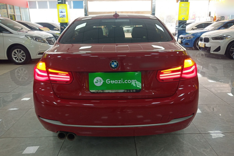 宝马3系 2019款 320Li 时尚型车身外观6