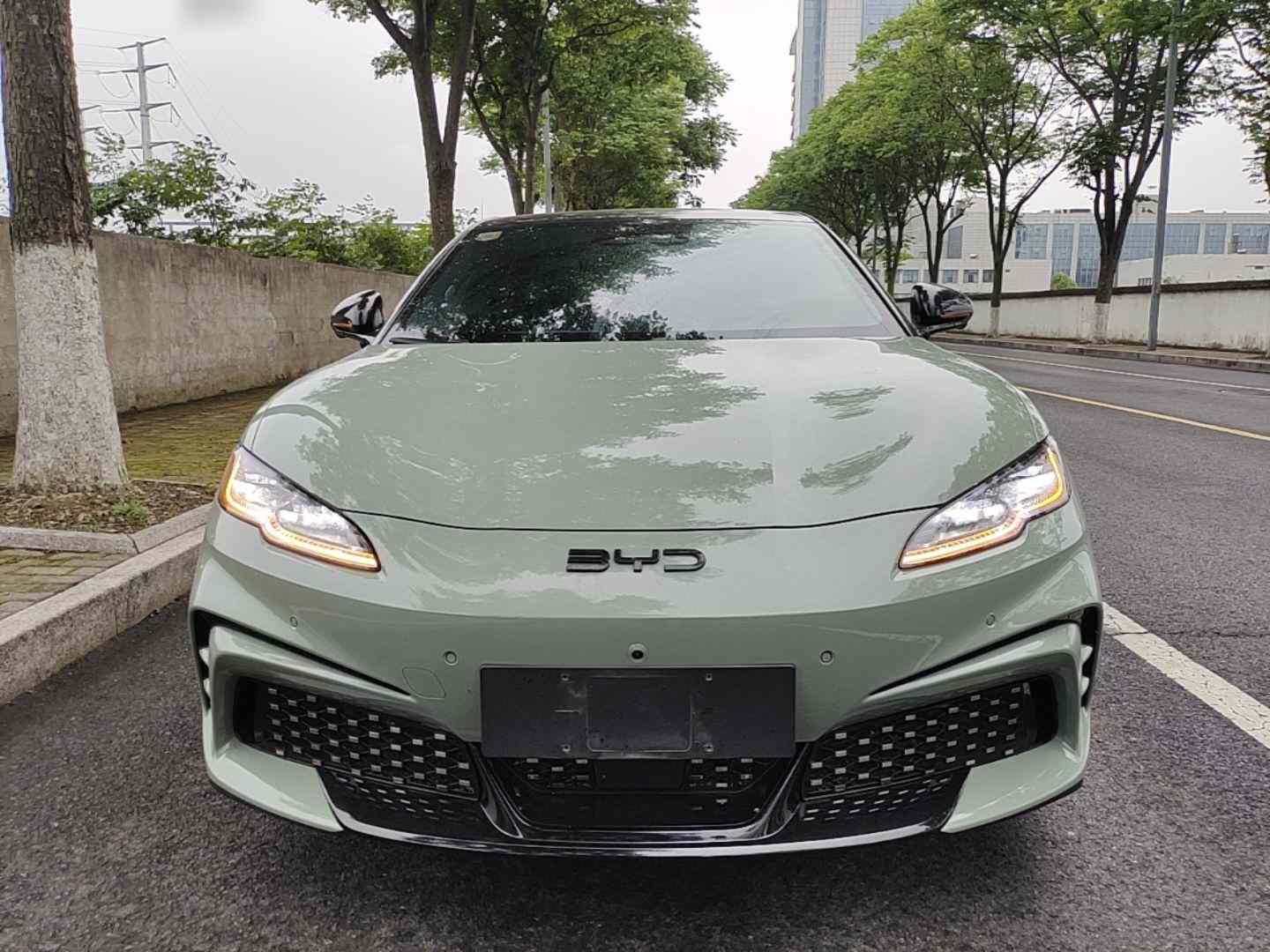 比亚迪 海豹06GT 2025款 智驾版 505海浪Plus版(1)