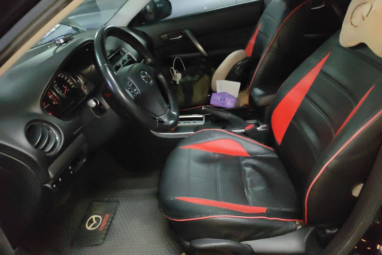 马自达6 2013款 2.0L 自动时尚型局部细节19