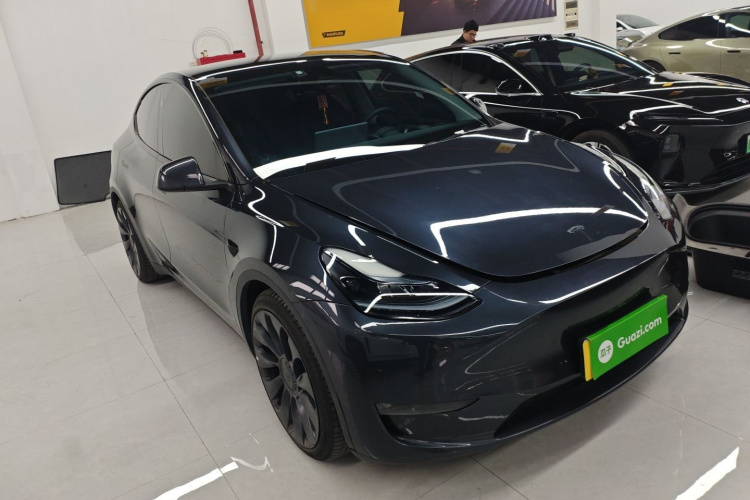特斯拉 Model Y 2024款 Performance高性能版车身外观6002