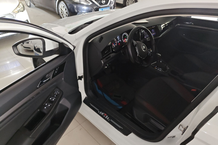 大众 宝来 2021款 1.5L 自动舒适智联版中控内饰7003