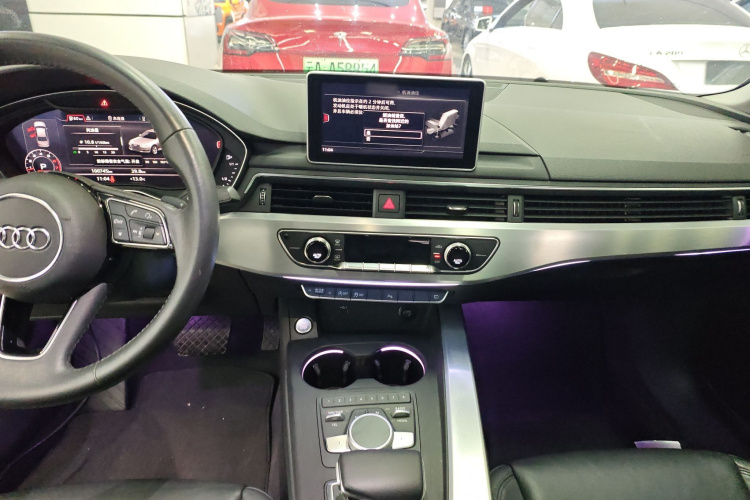 奥迪A4L 2018款 30周年年型 40 TFSI 时尚型局部细节16