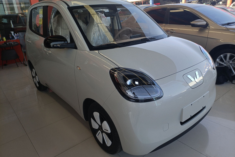 五菱汽车 宏光MINIEV 2025款 四门版 进阶款车身外观6002