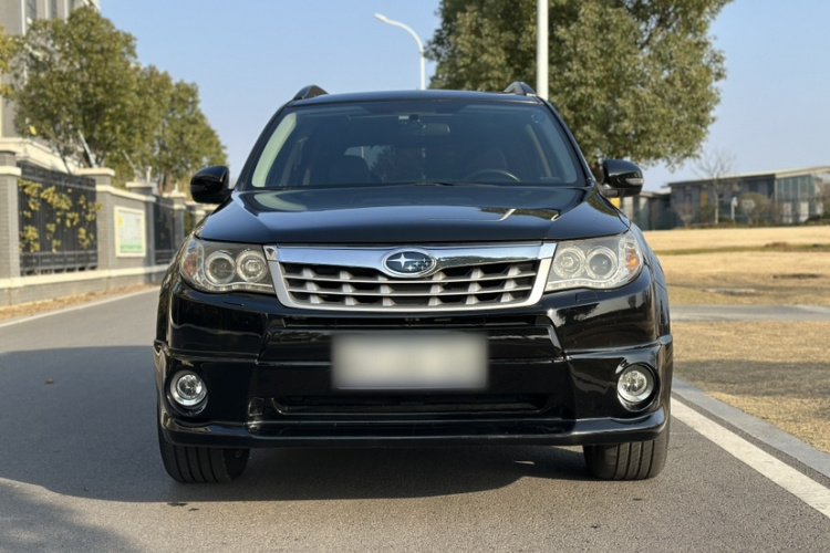 斯巴鲁 森林人 2011款 2.5XS 自动豪华版车身外观6006