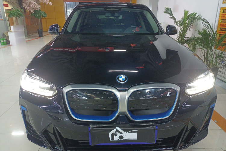 宝马iX3 2021款 领先型车身外观6001