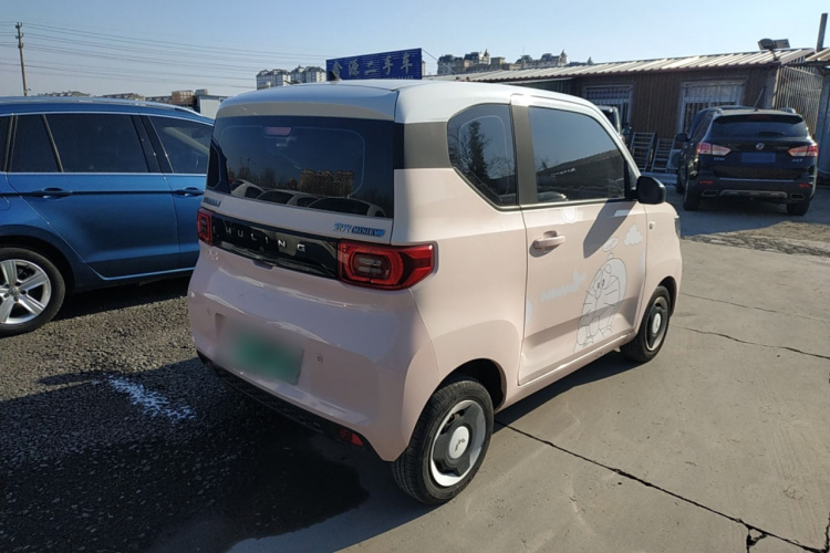 五菱汽车 宏光MINIEV 2021款 马卡龙臻享款 磷酸铁锂车身外观7