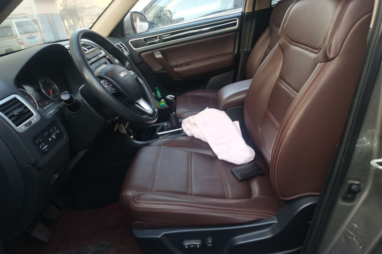 野马汽车 野马T70 2016款 升级版 1.8L 手动精英型中控内饰19