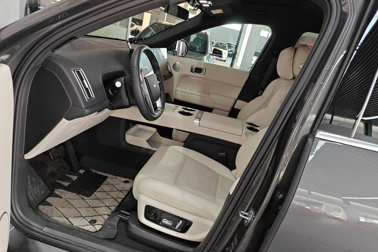 理想汽车 理想L9 2024款 Ultra局部细节19