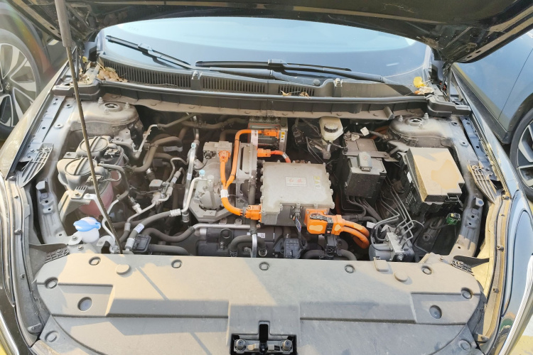 红旗E-QM5 2023款 改款 基础出行版机舱底盘24