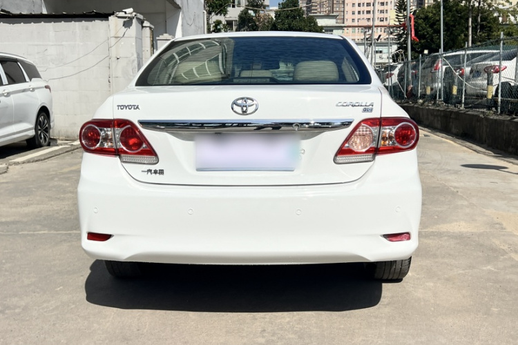丰田 卡罗拉 2011款 1.8L CVT GL-i车身外观6009