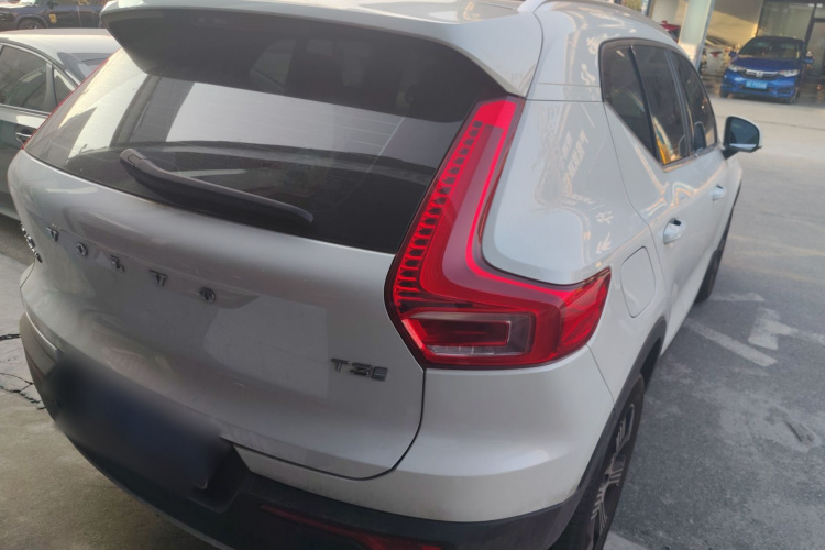 沃尔沃XC40 2020款 T3 智远豪华版车身外观6005