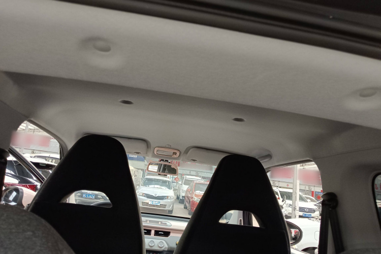 奇瑞新能源 QQ冰淇淋 2022款 170km 圣代 磷酸铁锂中控内饰22