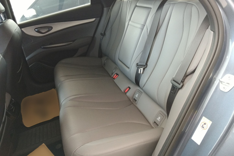 比亚迪 海豹07 DM-i 2025款 DM-i 1.5L 125km 精英型中控内饰21