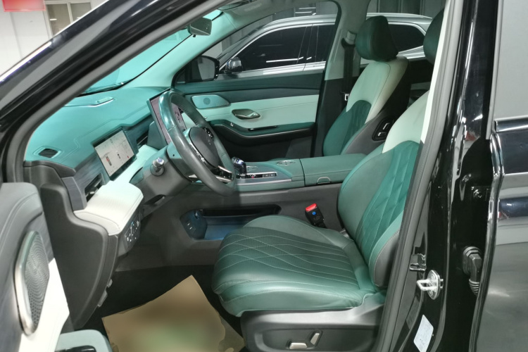 捷途山海L9 2024款 1.5TD 2DHT Pro 7座中控内饰19