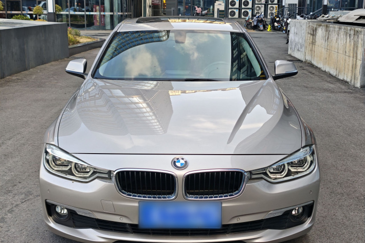 宝马3系 2017款 320Li 时尚型车身外观6002