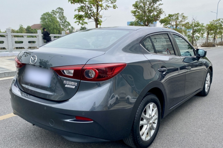 马自达3 昂克赛拉 2019款 云控版 三厢 1.5L 自动豪华型 国VI车身外观6013