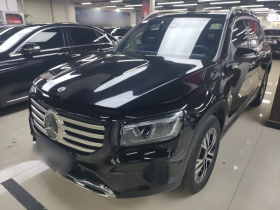 奔驰GLB 2025款 GLB 220 动感型