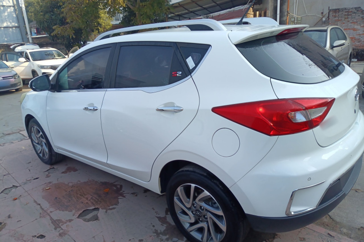 江汽集团 瑞风S2 2015款 1.5L CVT豪华型车身外观6003