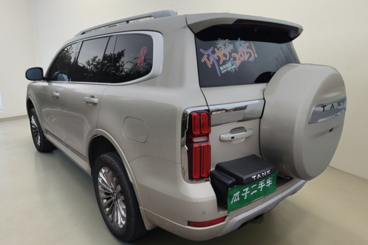 坦克500 2022款 3.0T 商务版 造境型 5座车身外观5