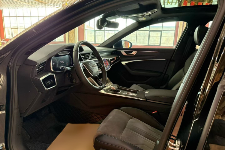 奥迪A6L 2024款 45 TFSI quattro 臻选动感型车身外观6006