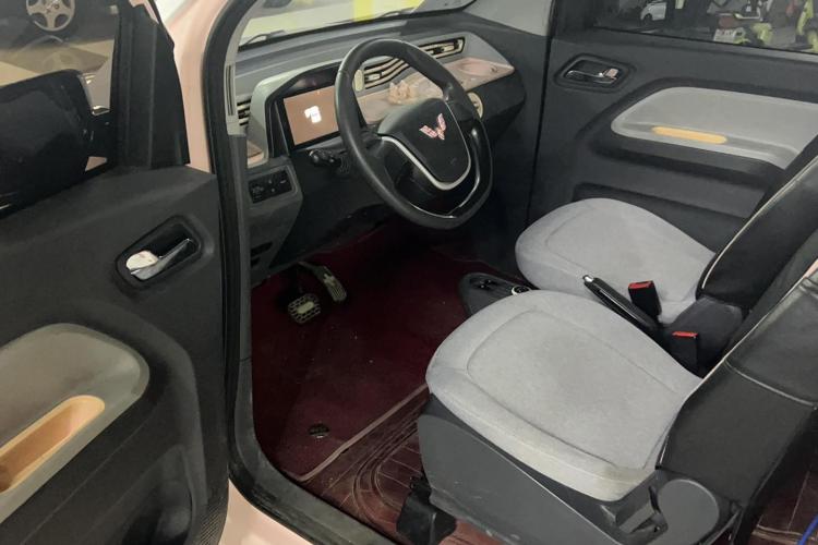 五菱汽车 宏光MINIEV 2021款 马卡龙臻享款 磷酸铁锂中控内饰7001