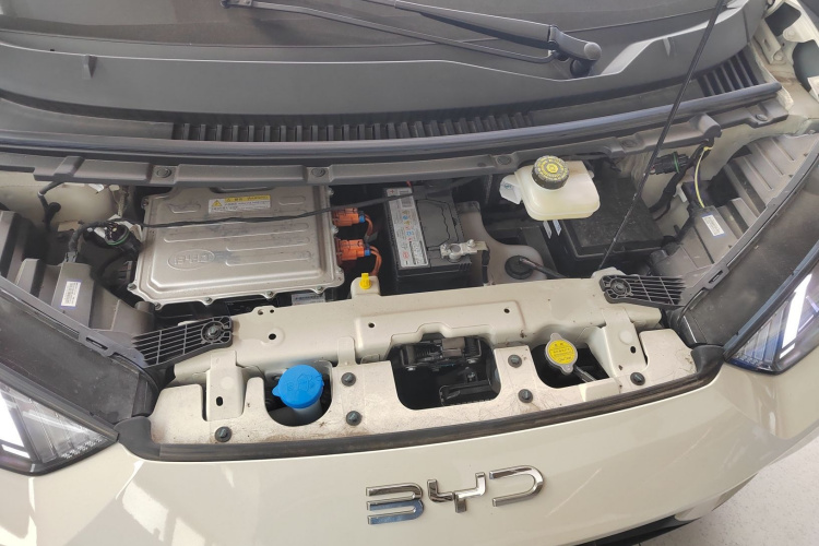 比亚迪 海鸥 2025款 305km 活力版机舱底盘24