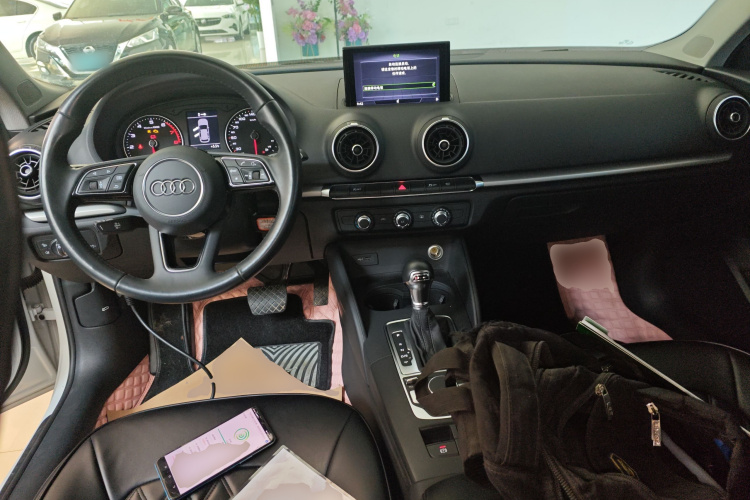 奥迪A3 2020款 Sportback 35 TFSI 进取型 国VI中控内饰7002