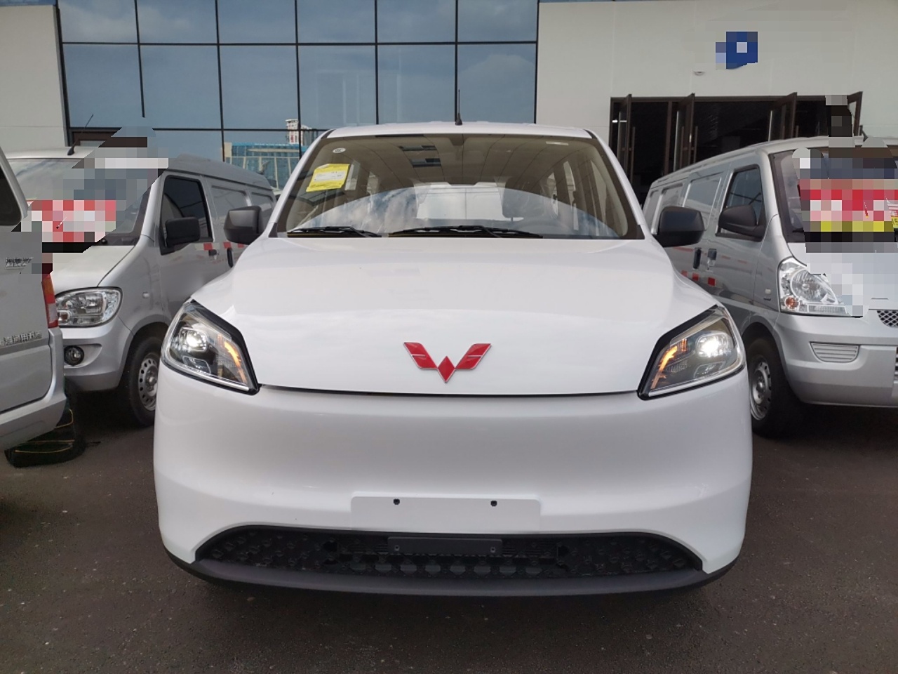 五菱汽车 五菱宏光新能源 2024款 纯电版 300KM 标准型